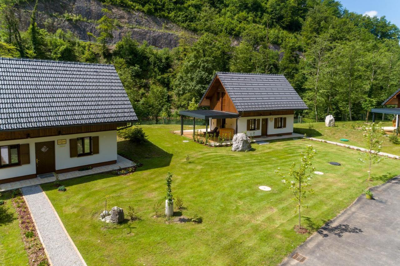 Resort Stari Malni, Osilnica - Vacation Houses Stari Malni Exterior photo