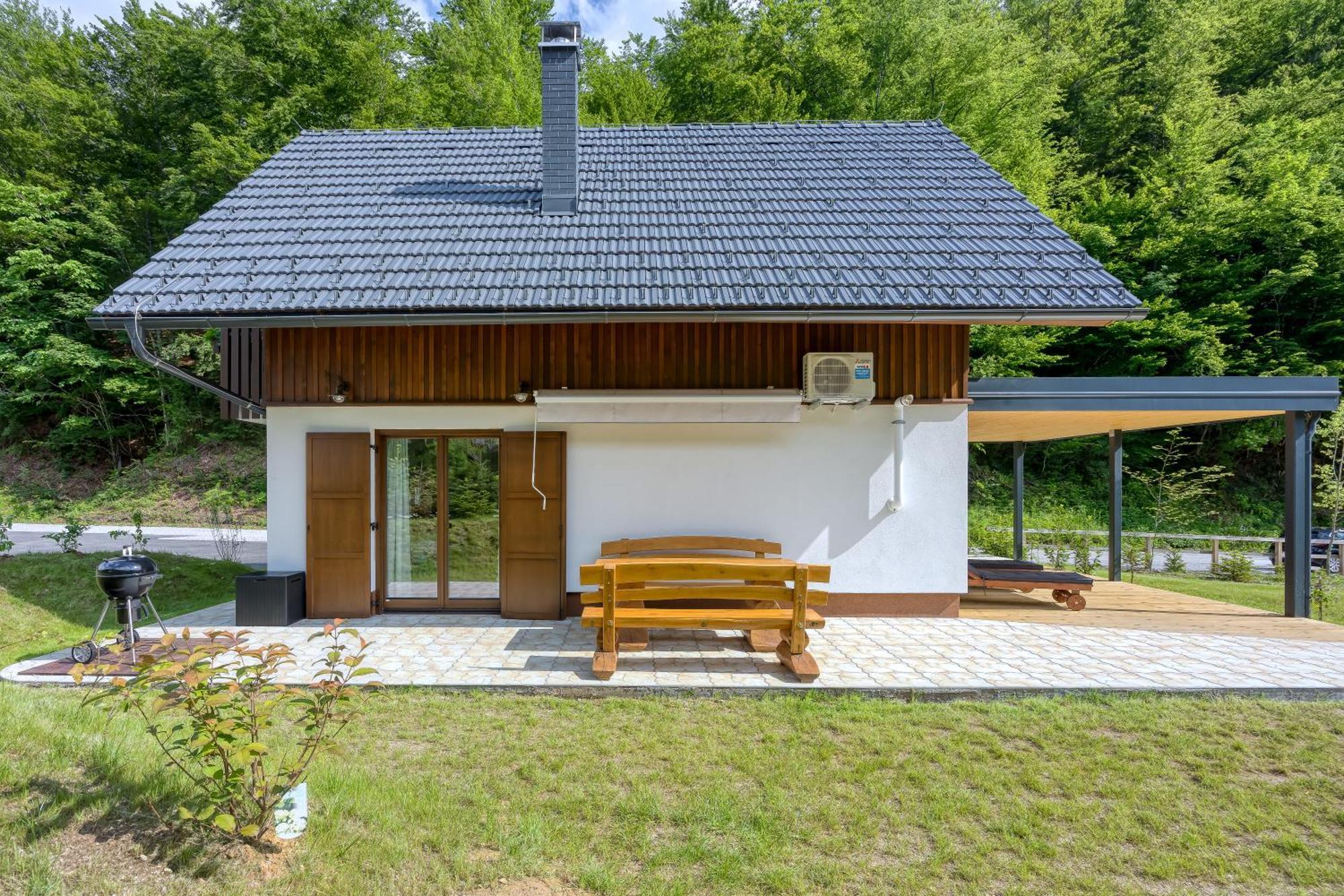Resort Stari Malni, Osilnica - Vacation Houses Stari Malni Room photo